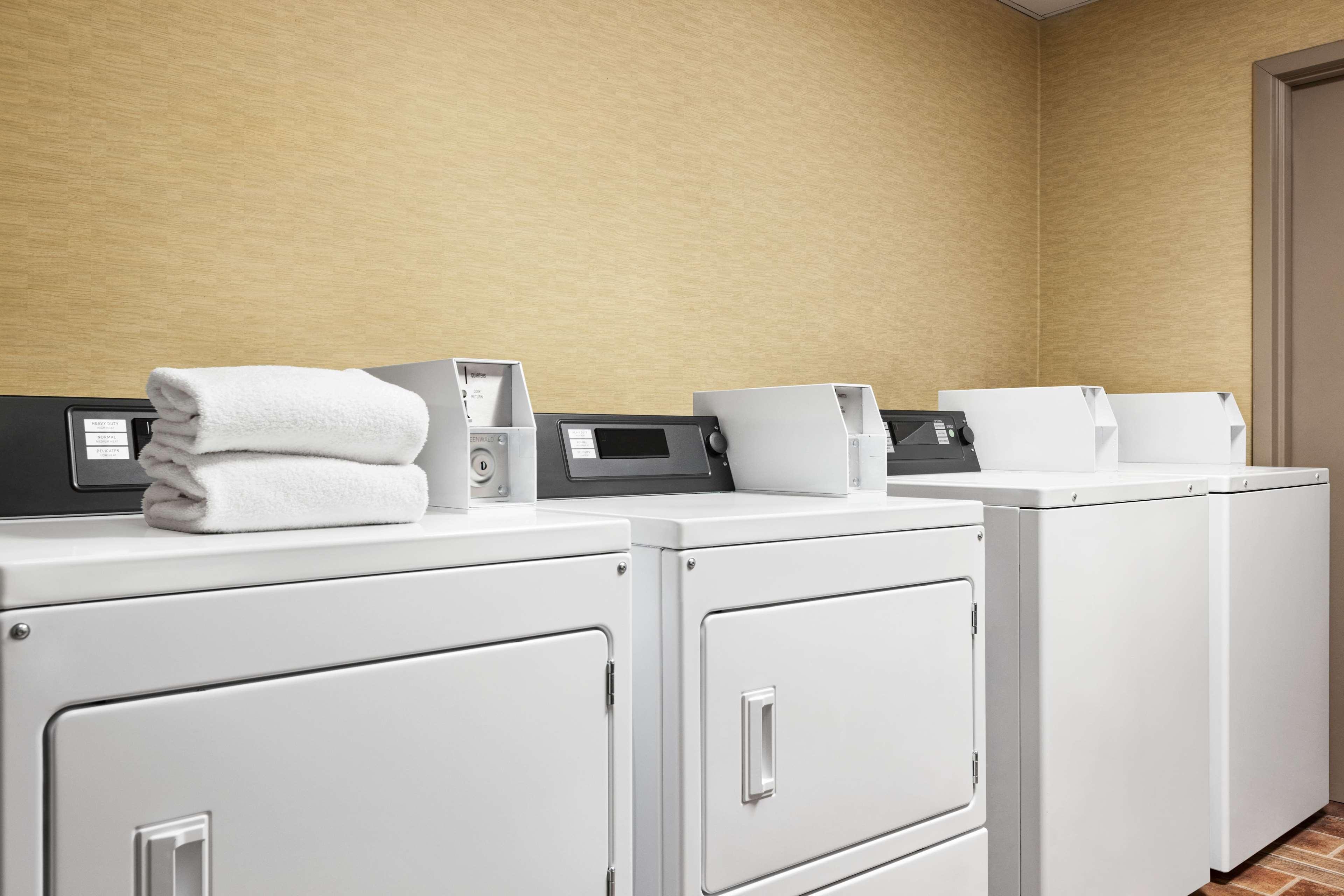 Wyndham Garden Totowa Hotel Buitenkant foto